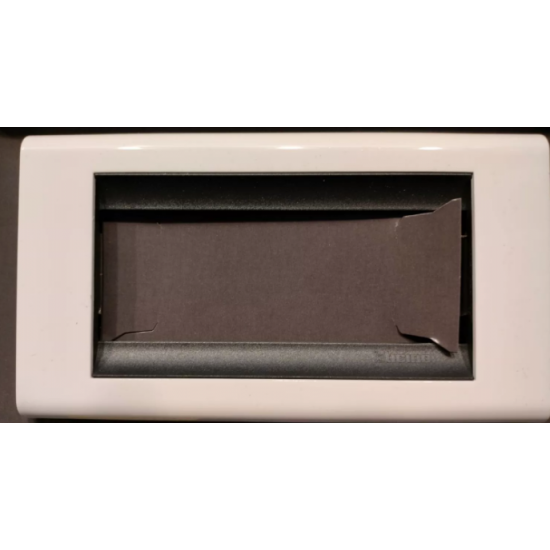 PLACCA BTICINO LIVING 4P BIANCA